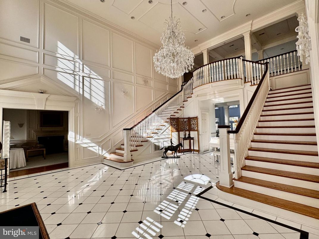 Chandelier, Interior, Recessed Lighting