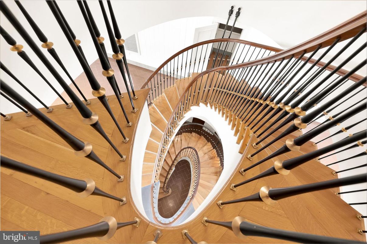 Interior, Wine Storage