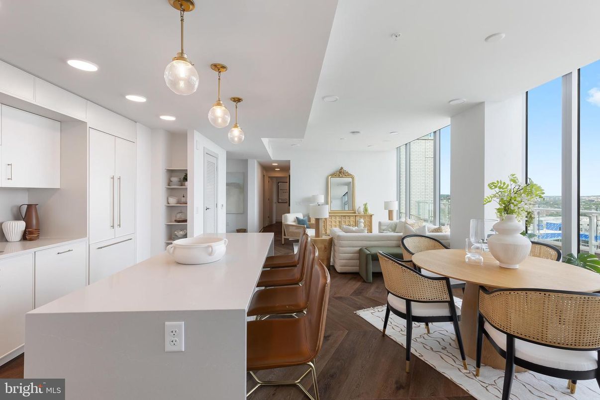 Dining room, Interior, Kitchen, Living room, Pendant Lights, Recessed Lighting, Wood Texture Flooring