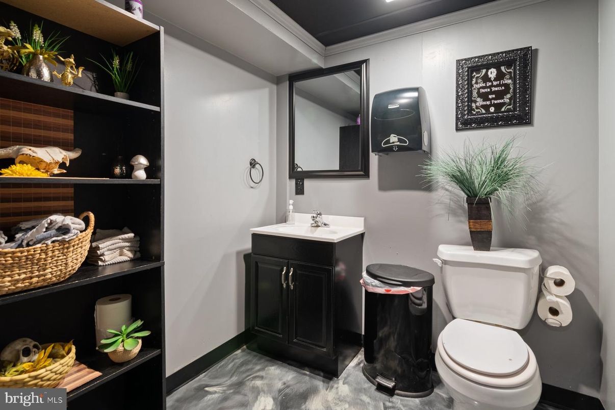 Bathroom, Interior