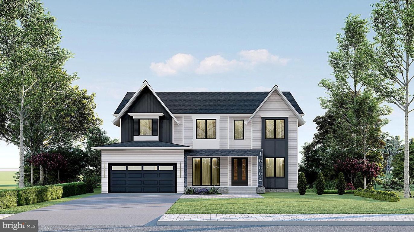 Attached, Exterior, Facade, Farmhouse