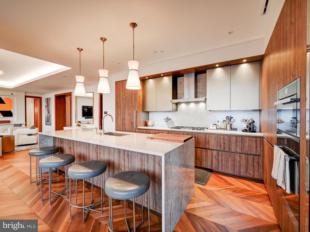 Interior, Kitchen, Pendant Lights, Recessed Lighting, Wood Texture Flooring