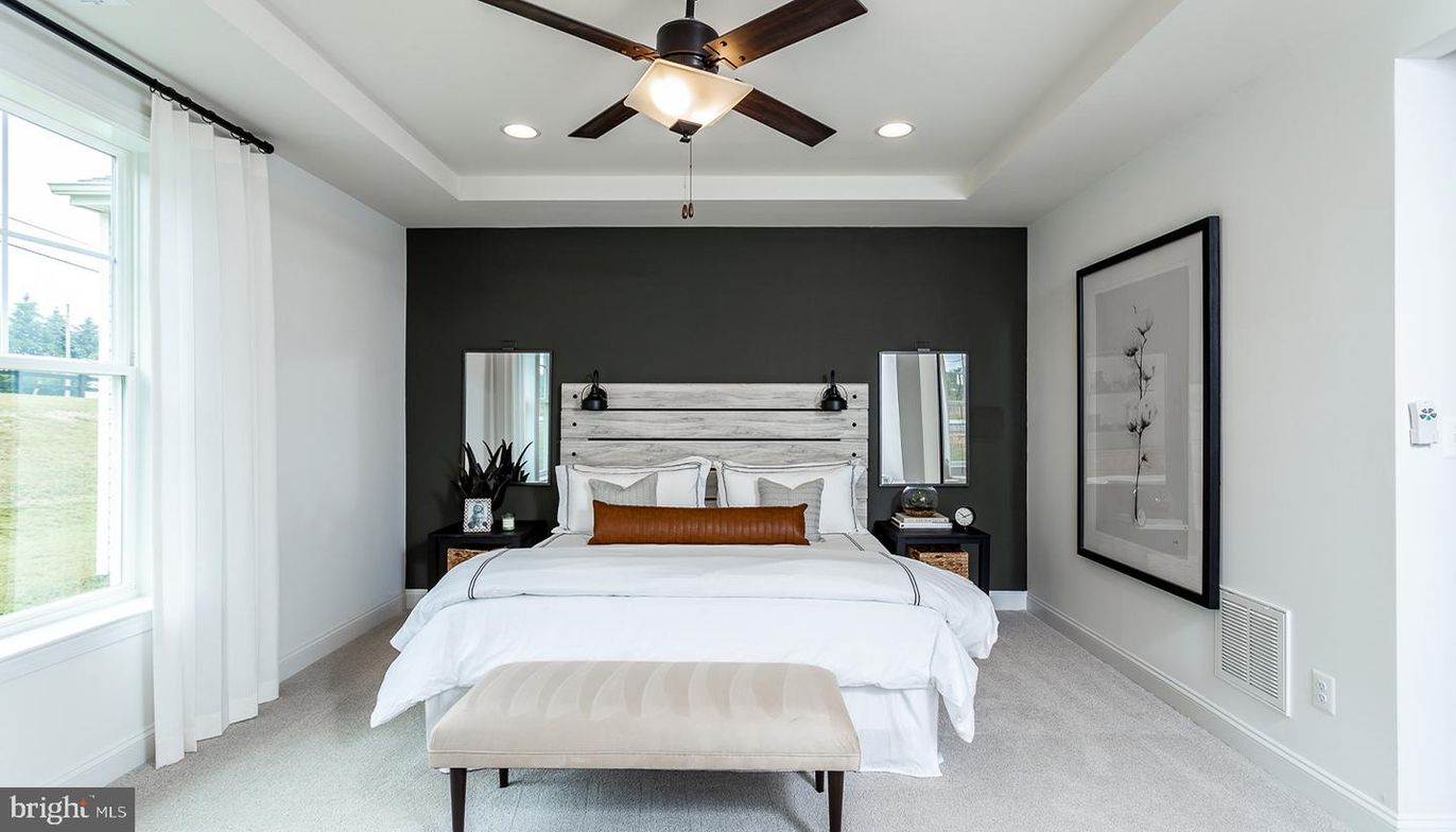 Bedroom, Interior, Recessed Lighting