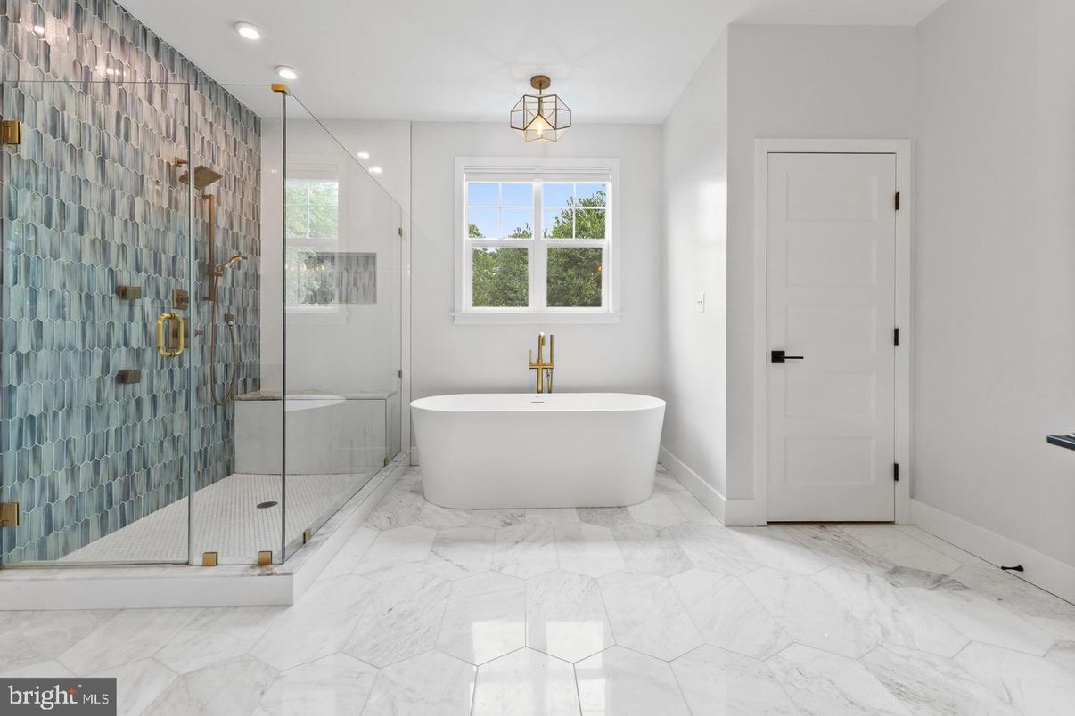 Bathroom, Free Standing Baths, Glass Shower, Interior, Marble, Recessed Lighting