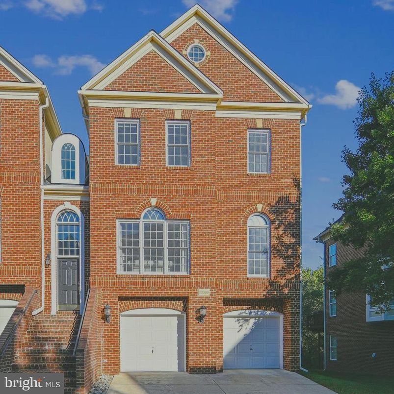 Attached, Exterior, Facade, Brick Facade, Brick Traditional