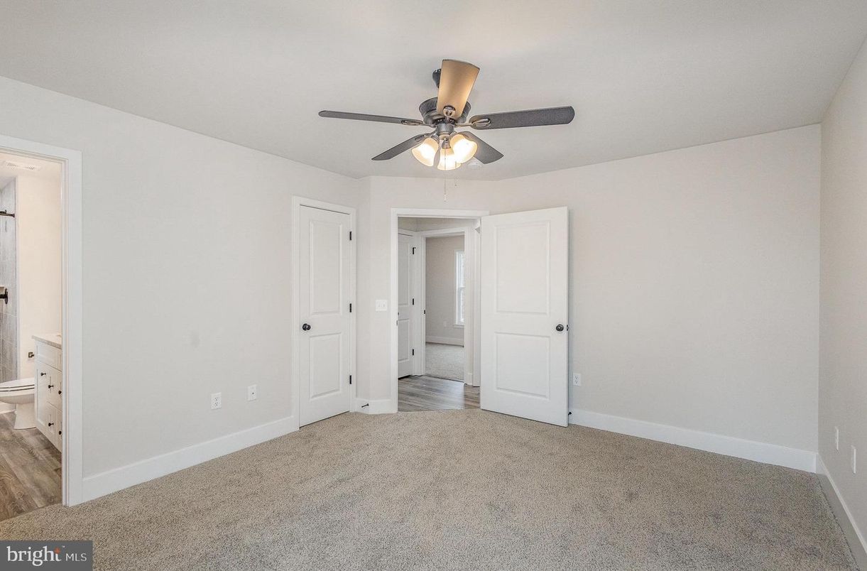 Bathroom, Empty room, Interior, Wood Texture Flooring