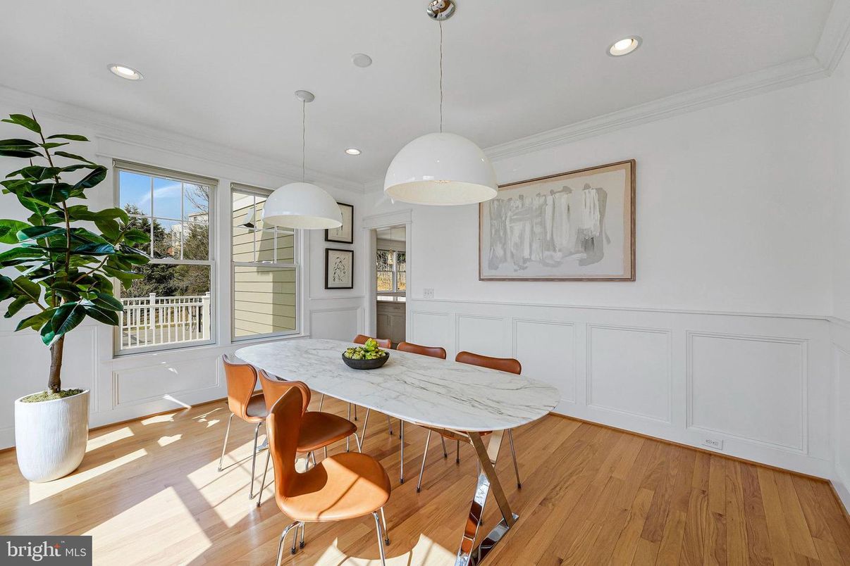 Dining room, Interior, Pendant Lights, Recessed Lighting, Wood Texture Flooring