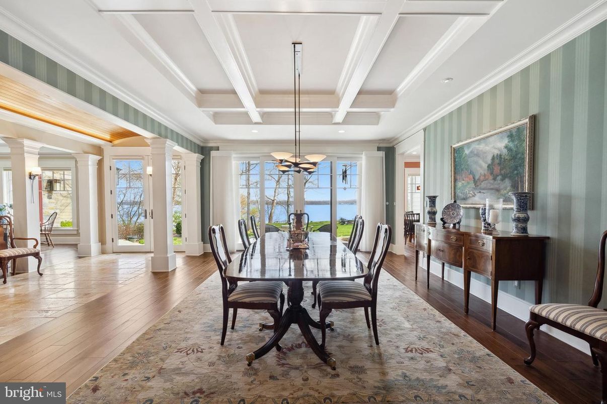 Dining room, Interior, Pendant Lights, Recessed Lighting, Wood Texture Flooring