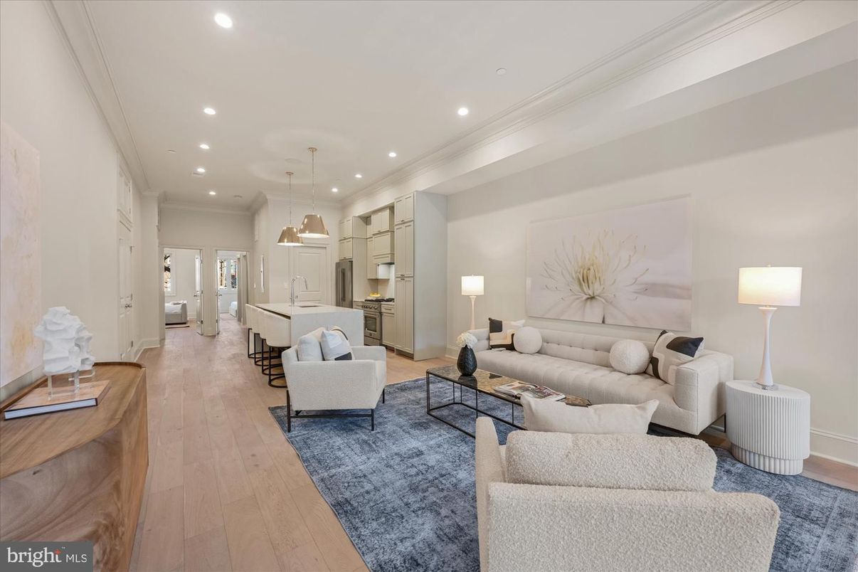 Interior, Kitchen, Living room, Pendant Lights, Recessed Lighting, Wood Texture Flooring