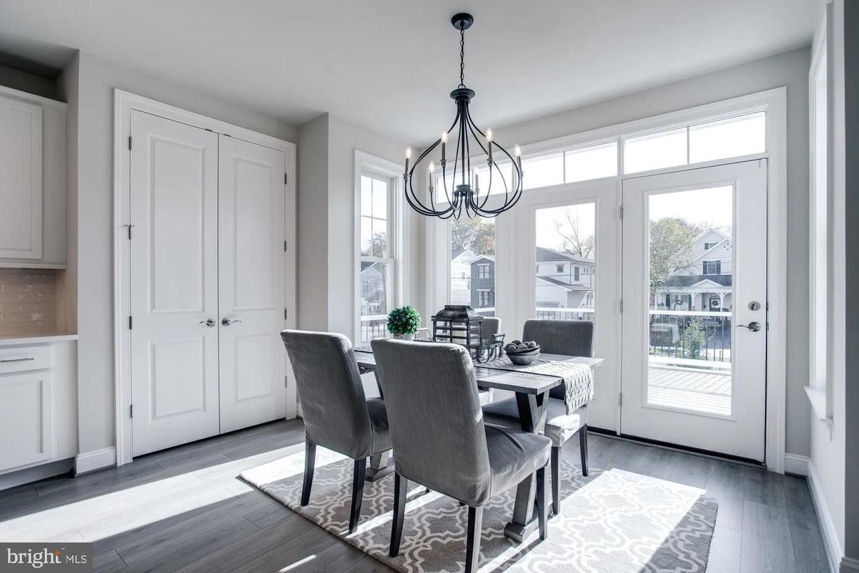 Chandelier, Dining room, Interior, Pendant Lights, Wood Texture Flooring