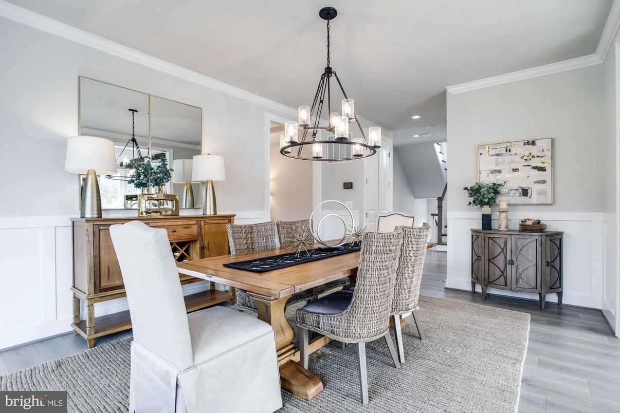 Chandelier, Dining room, Interior, Pendant Lights, Recessed Lighting, Wood Texture Flooring