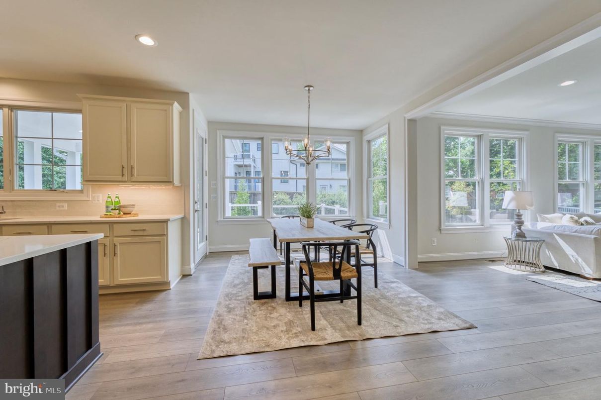 Dining room, Interior, Kitchen, Pendant Lights, Recessed Lighting, Wood Texture Flooring
