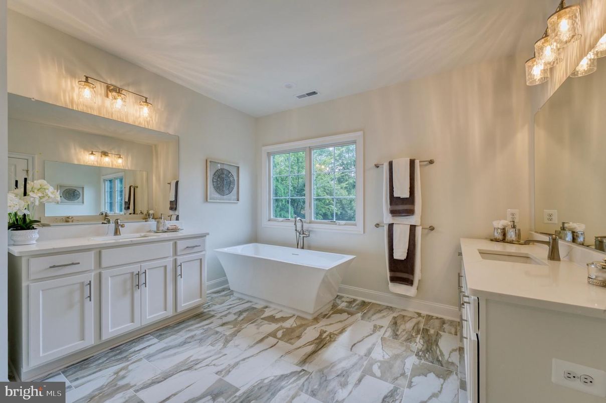 Bathroom, Dual Sink Vanities, Free Standing Baths, Interior, Marble