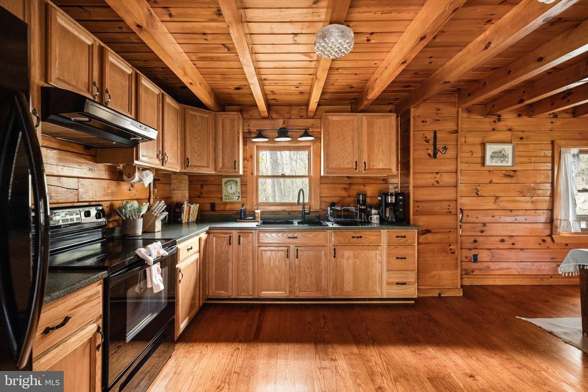 Interior, Kitchen, Wooden Beams, Wooden Ceilings, Wood Texture Flooring, Wooden Walls