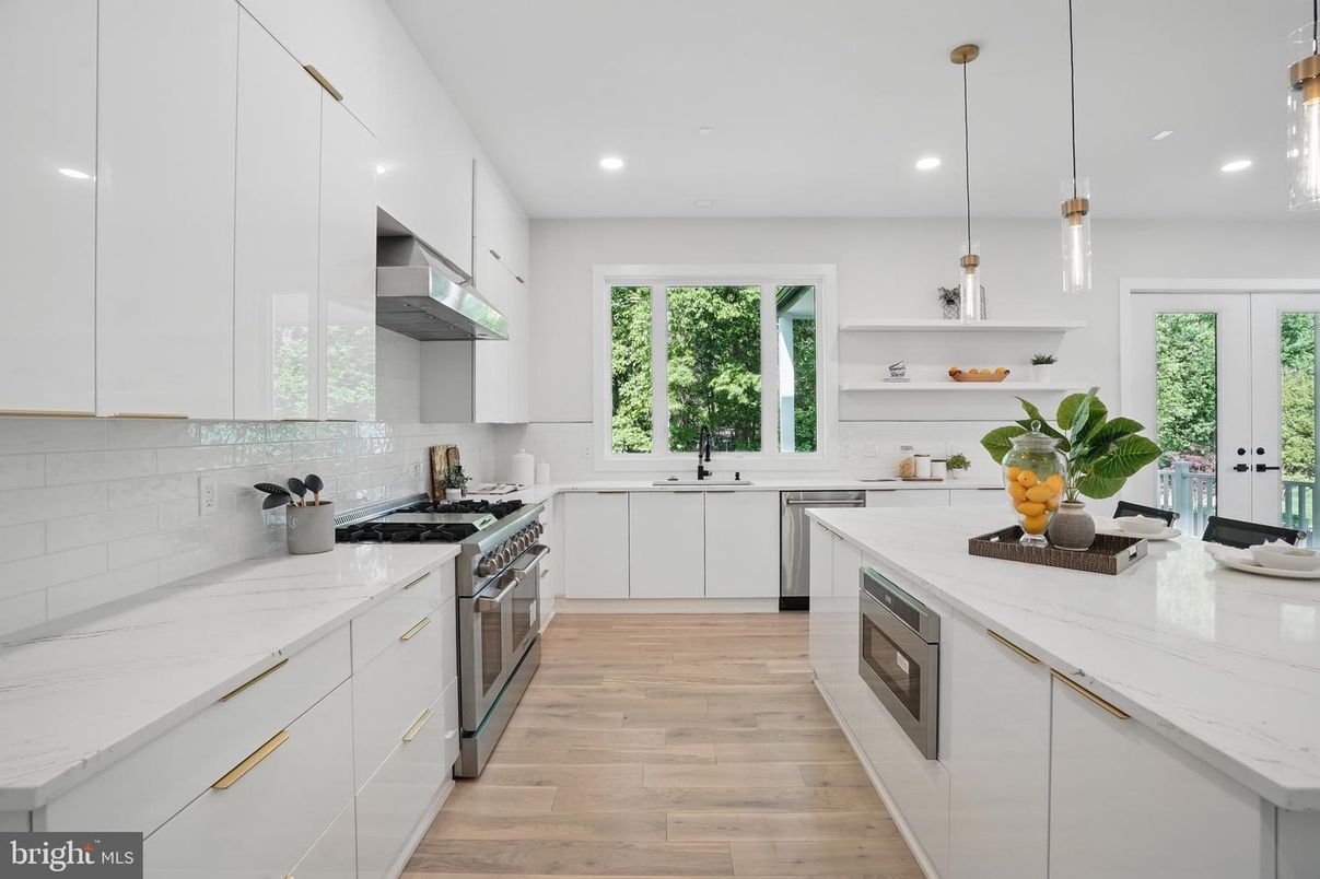 Interior, Kitchen, Pendant Lights, Recessed Lighting, Stainless Steel Appliances, Wood Texture Flooring
