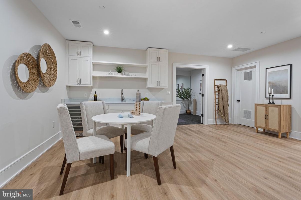 Dining room, Interior, Kitchen, Recessed Lighting, Wood Texture Flooring