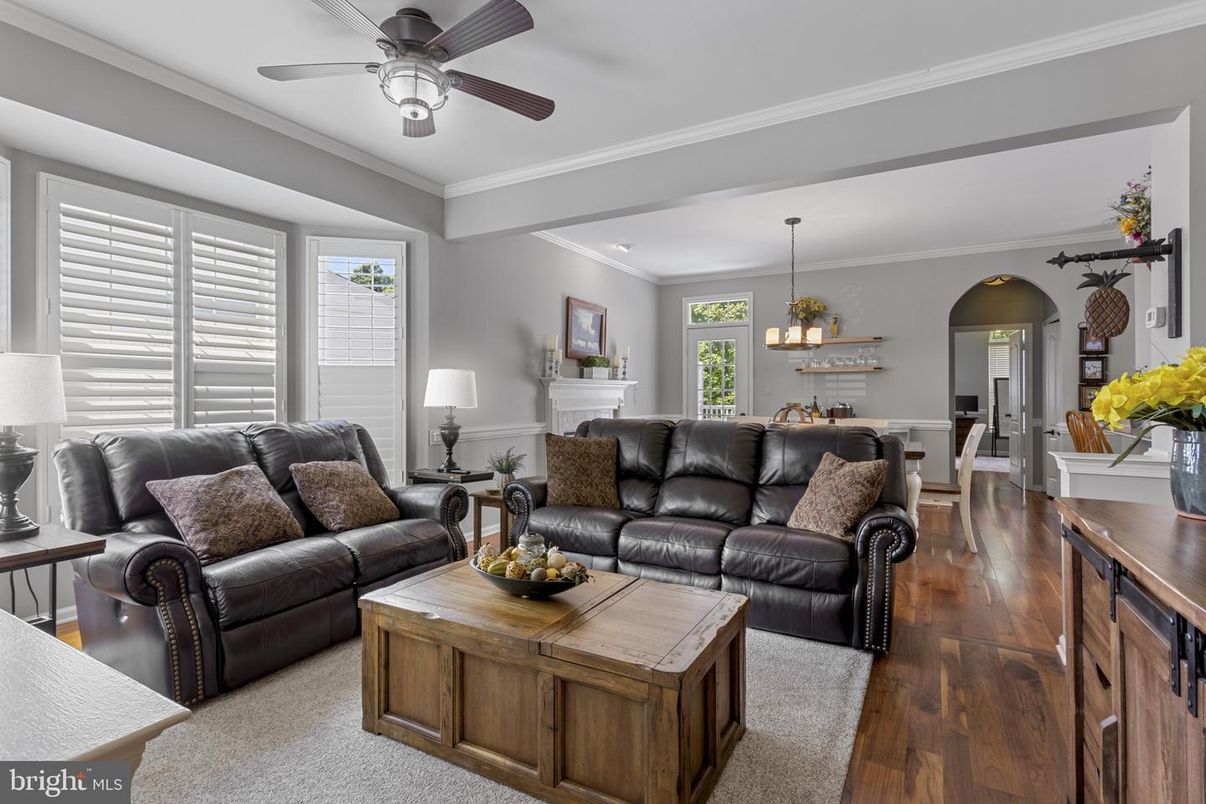 Dining room, Fireplace, Interior, Living room, Pendant Lights, Wood Texture Flooring