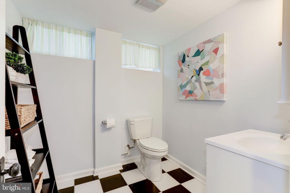 Bathroom, Interior