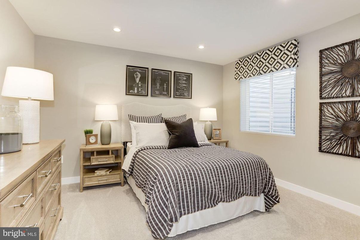 Bedroom, Interior, Recessed Lighting