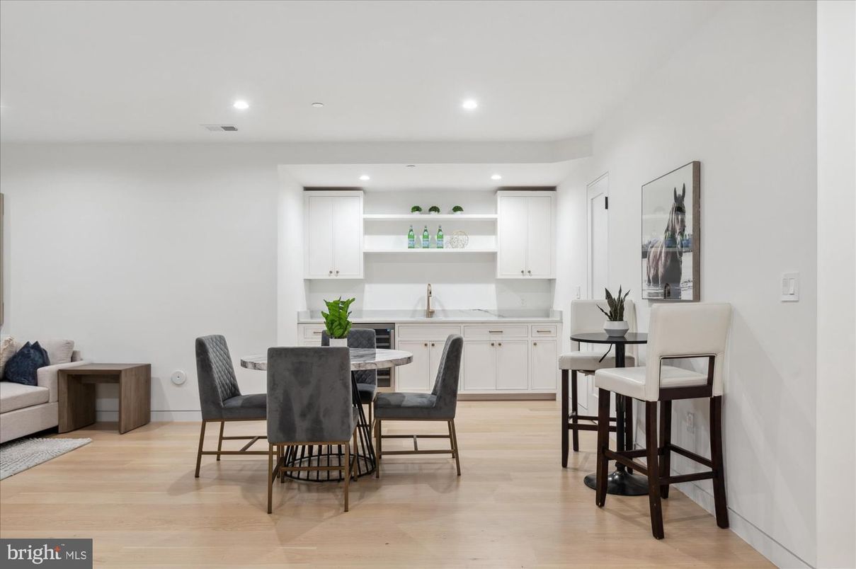 Dining room, Interior, Kitchen, Recessed Lighting, Wood Texture Flooring