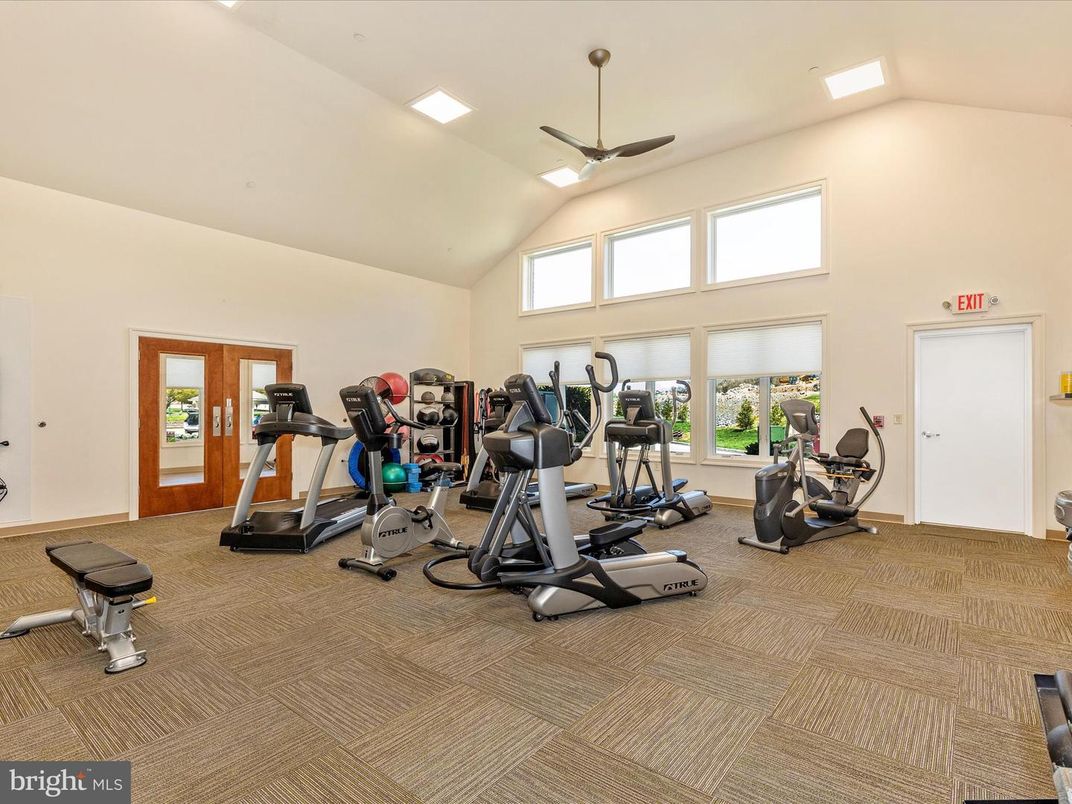 Fitness Equipment, Interior, Recessed Lighting