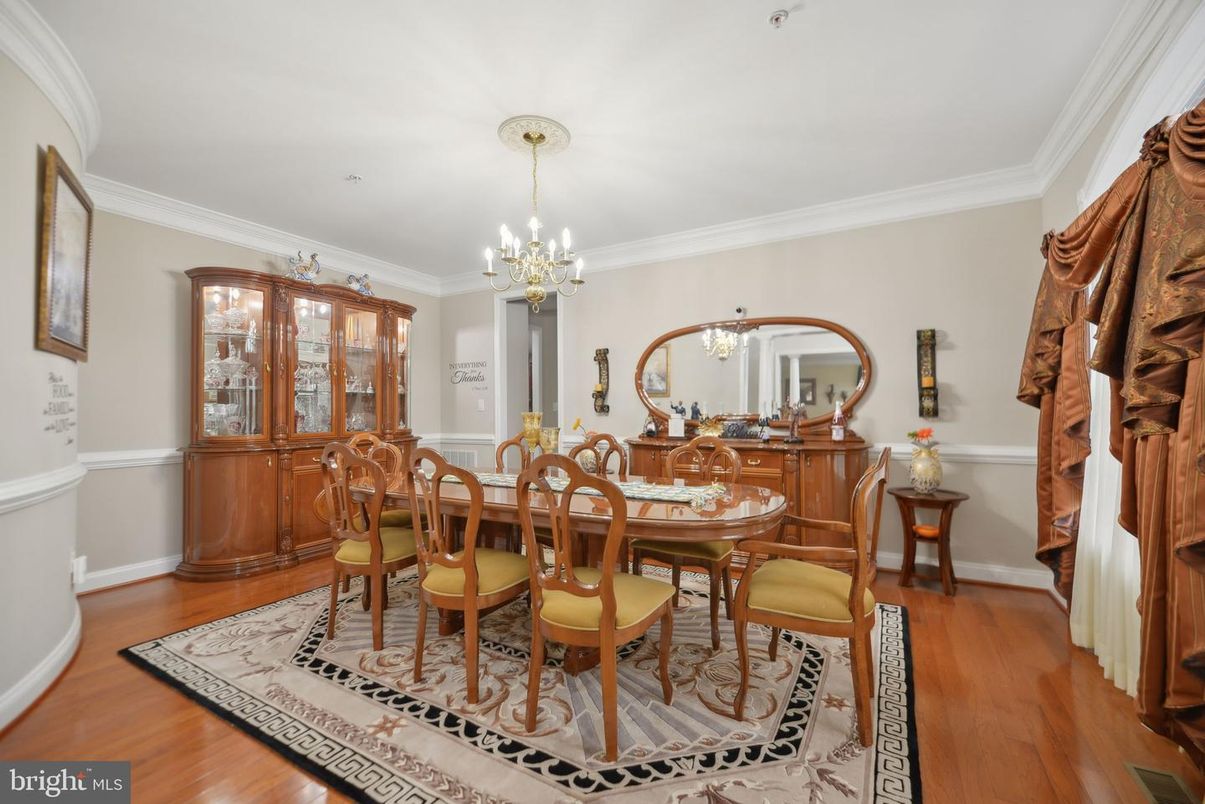 Chandelier, Dining room, Interior, Wood Texture Flooring