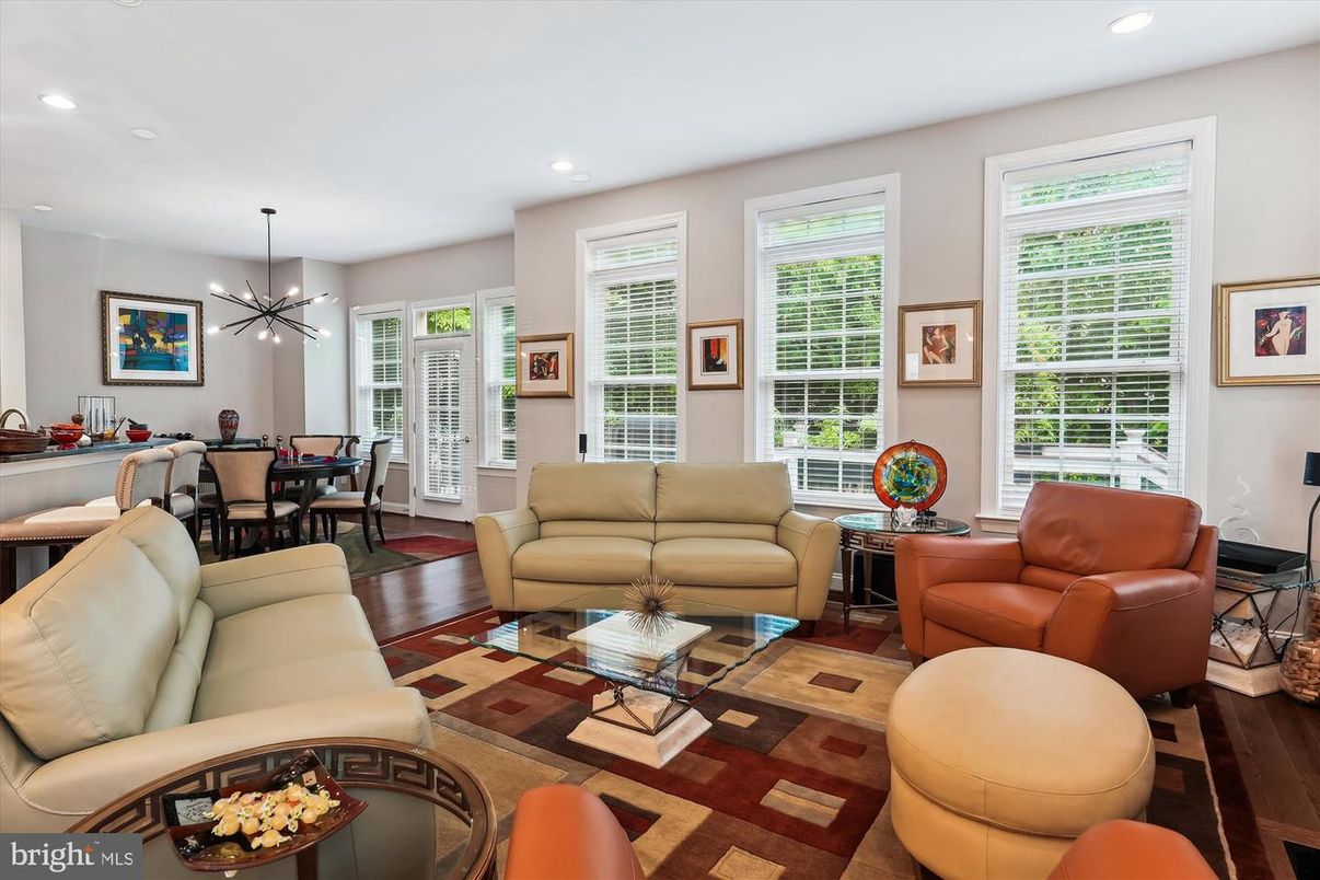 Dining room, Interior, Living room, Pendant Lights, Recessed Lighting, Wood Texture Flooring