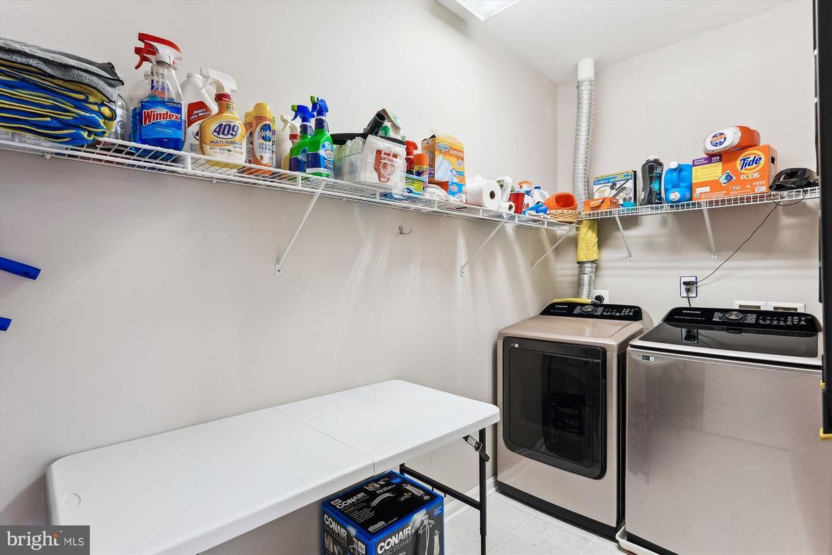 Interior, Washer