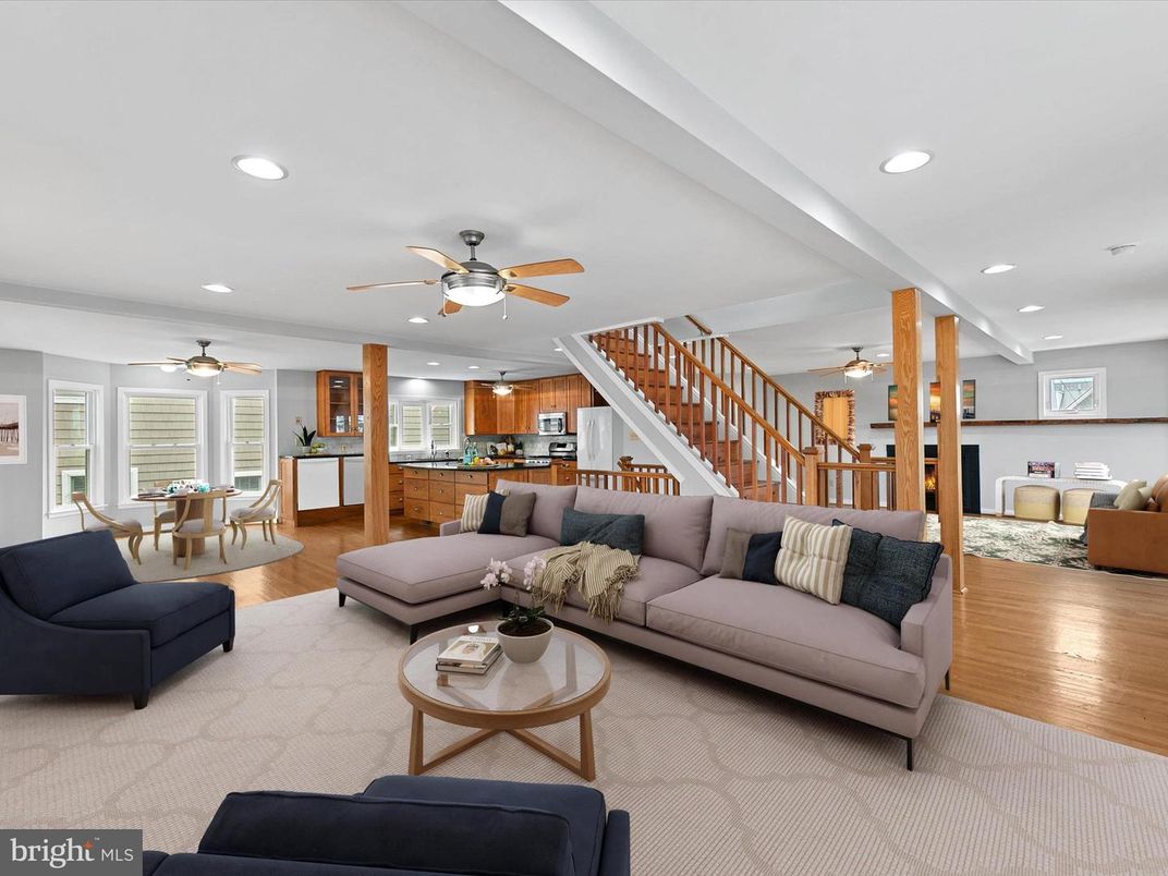 Dining room, Interior, Kitchen, Living room, Recessed Lighting, Wood Texture Flooring