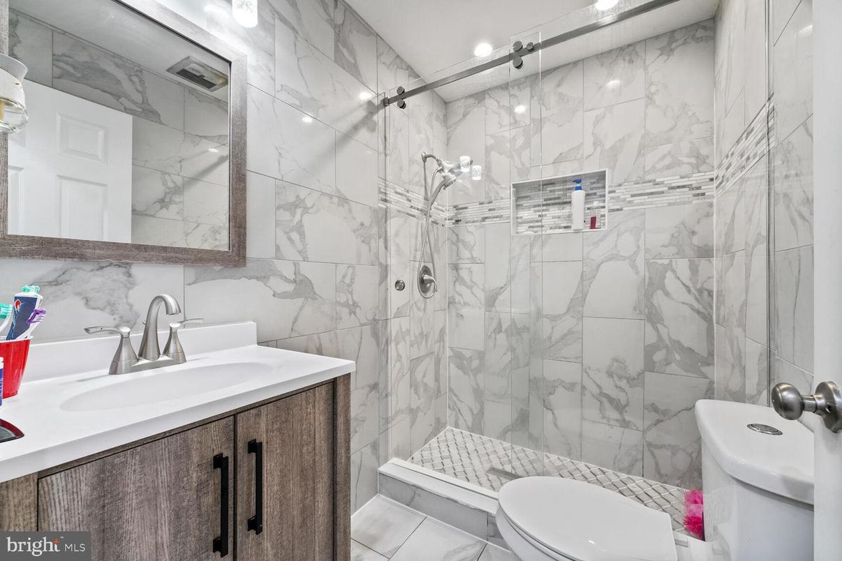 Bathroom, Glass Shower, Interior, Marble Walls, Recessed Lighting