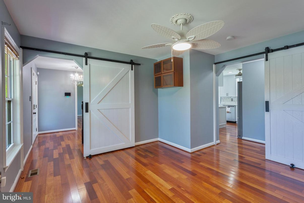 Empty room, Interior, Kitchen, Wood Texture Flooring