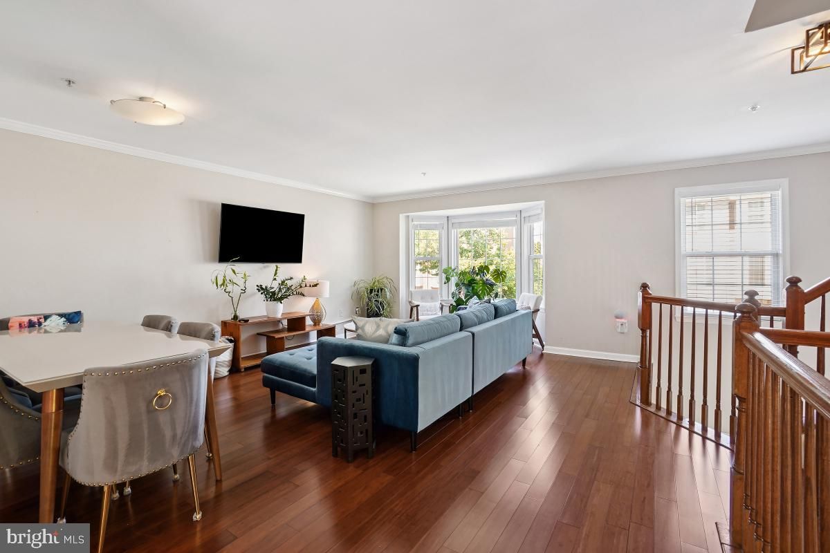 Dining room, Interior, Living room, Wood Texture Flooring