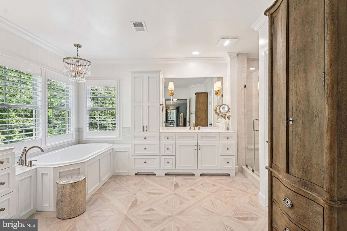 Bathroom, Dual Sink Vanities, Glass Shower, Interior, Pendant Lights, Recessed Lighting