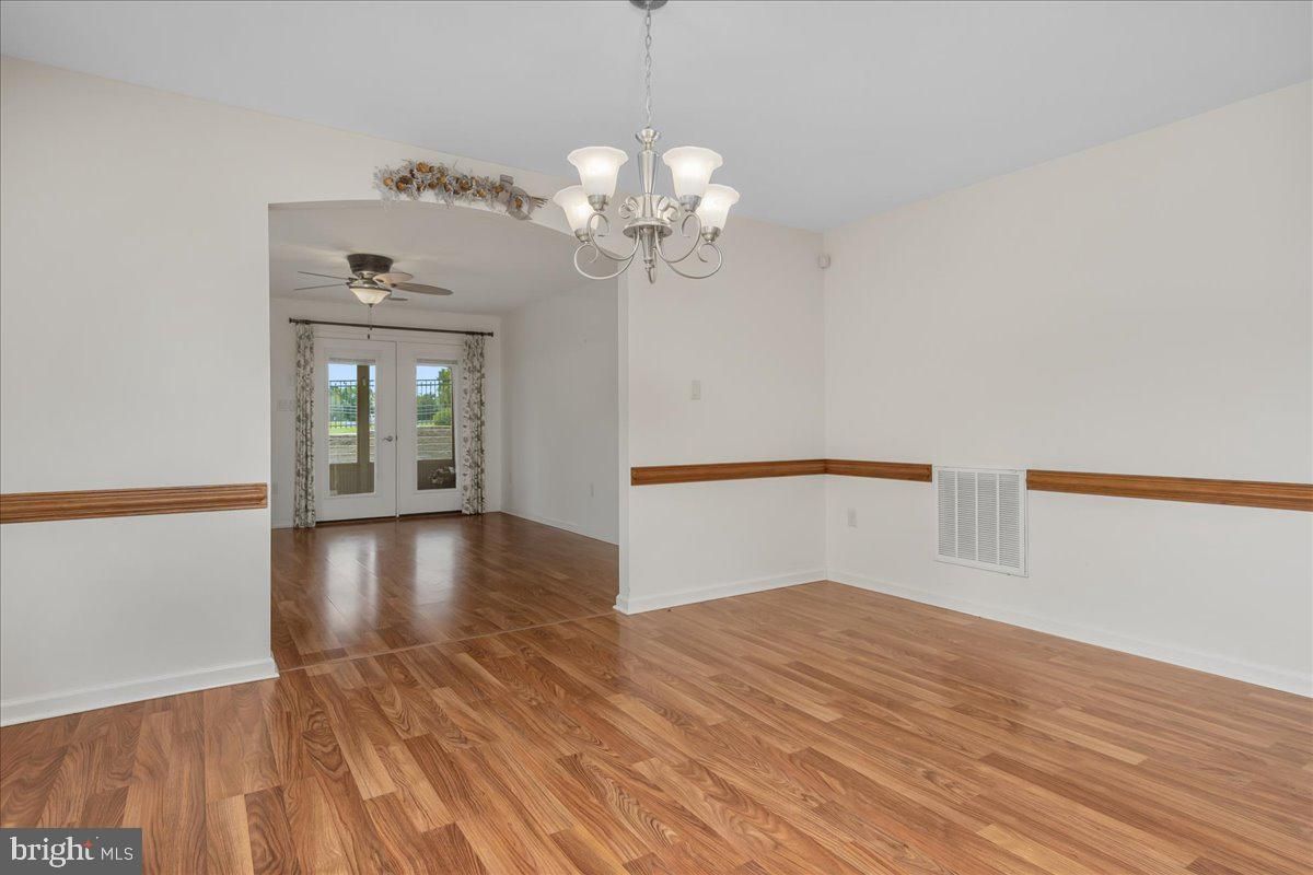 Chandelier, Empty room, Interior, Wood Texture Flooring