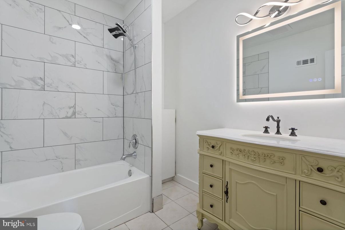 Bathroom, Interior, Marble Walls