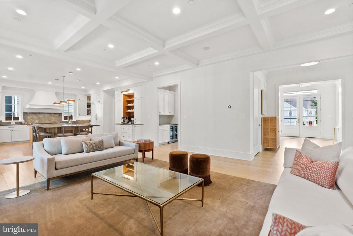 Interior, Kitchen, Living room, Pendant Lights, Recessed Lighting, Wood Texture Flooring