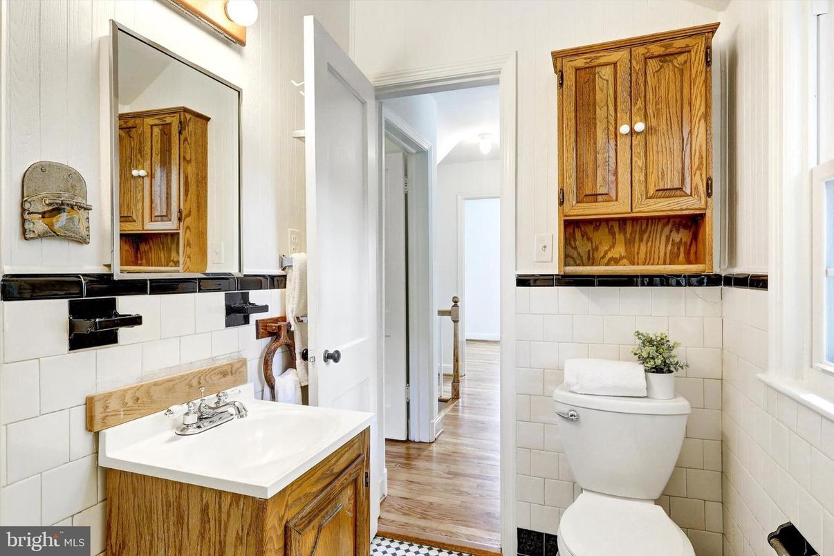 Bathroom, Interior, Wood Texture Flooring