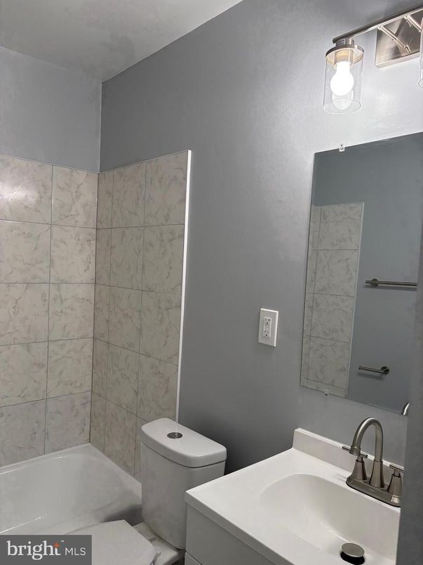 Bathroom, Interior, Marble Walls