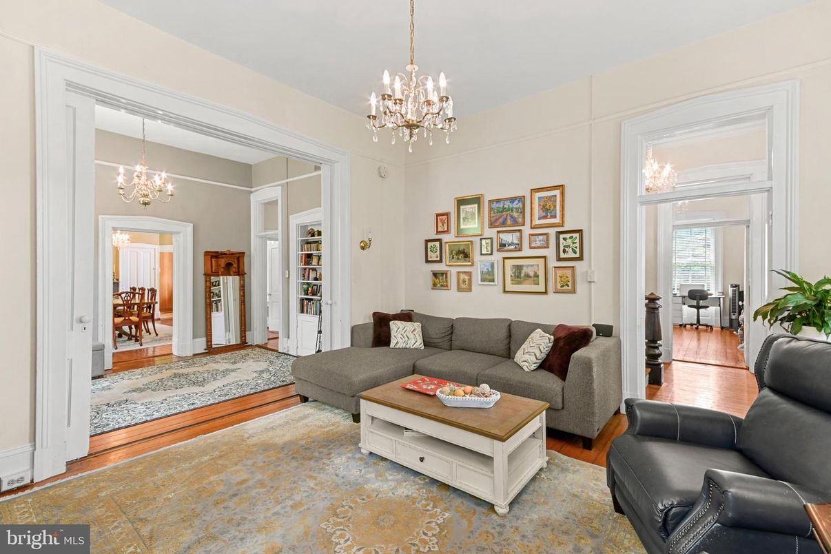 Chandelier, Interior, Living room, Wood Texture Flooring