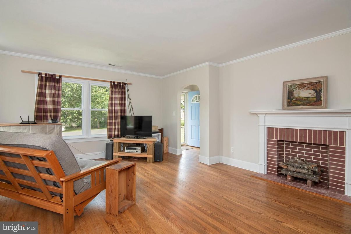 Fireplace, Interior, Wood Texture Flooring