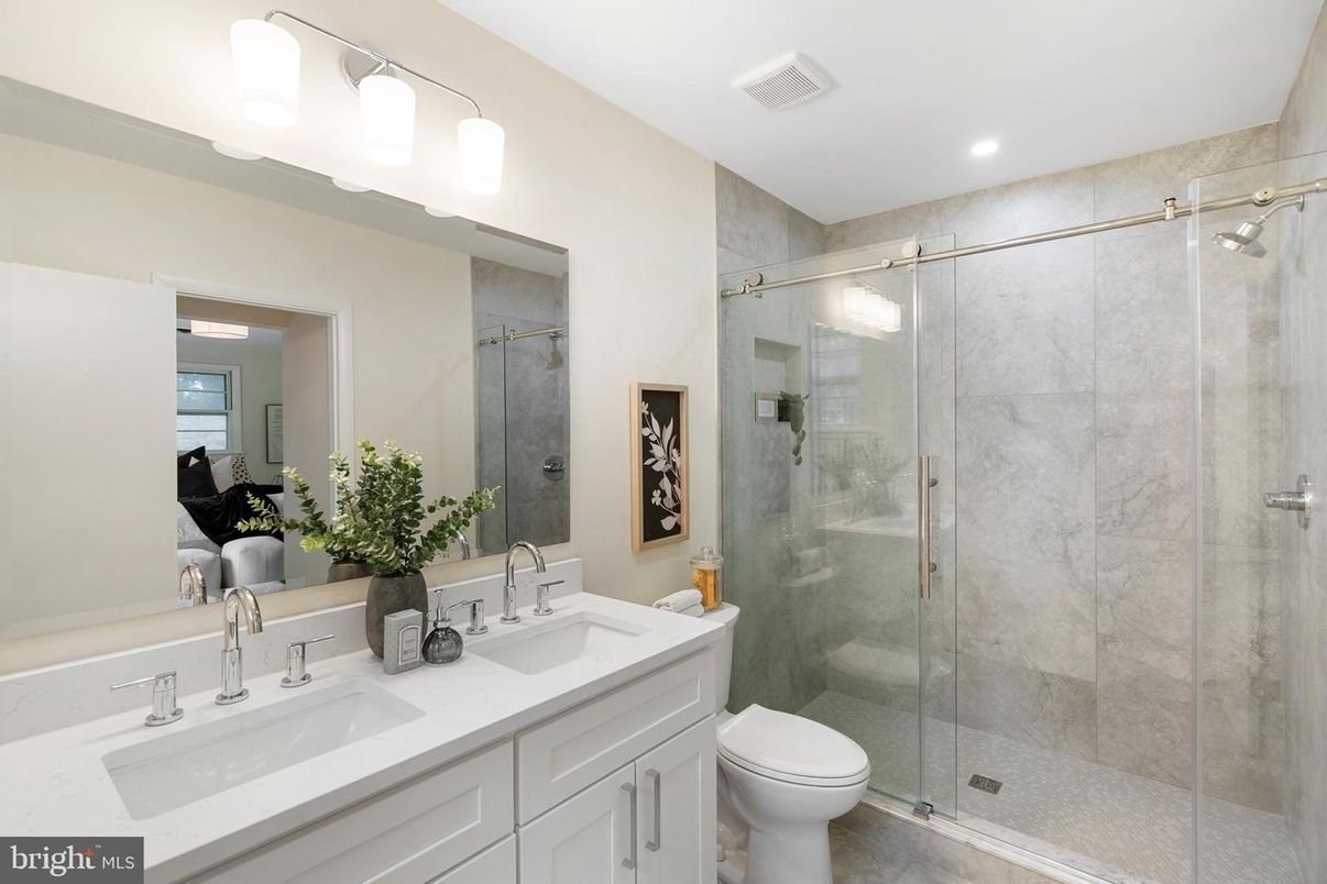 Bathroom, Dual Sink Vanities, Glass Shower, Interior, Recessed Lighting