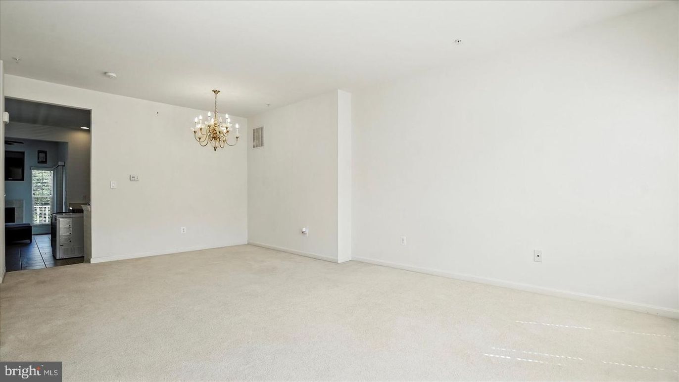 Chandelier, Empty room, Interior, Kitchen, Recessed Lighting