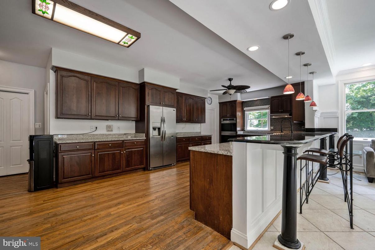 Interior, Kitchen, Pendant Lights, Recessed Lighting, Wood Texture Flooring