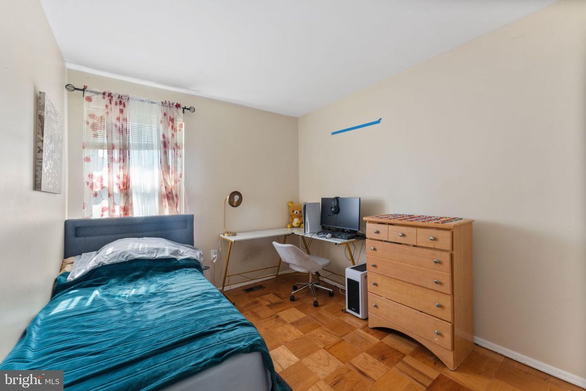 Bedroom, Home Office, Interior, Wood Texture Flooring