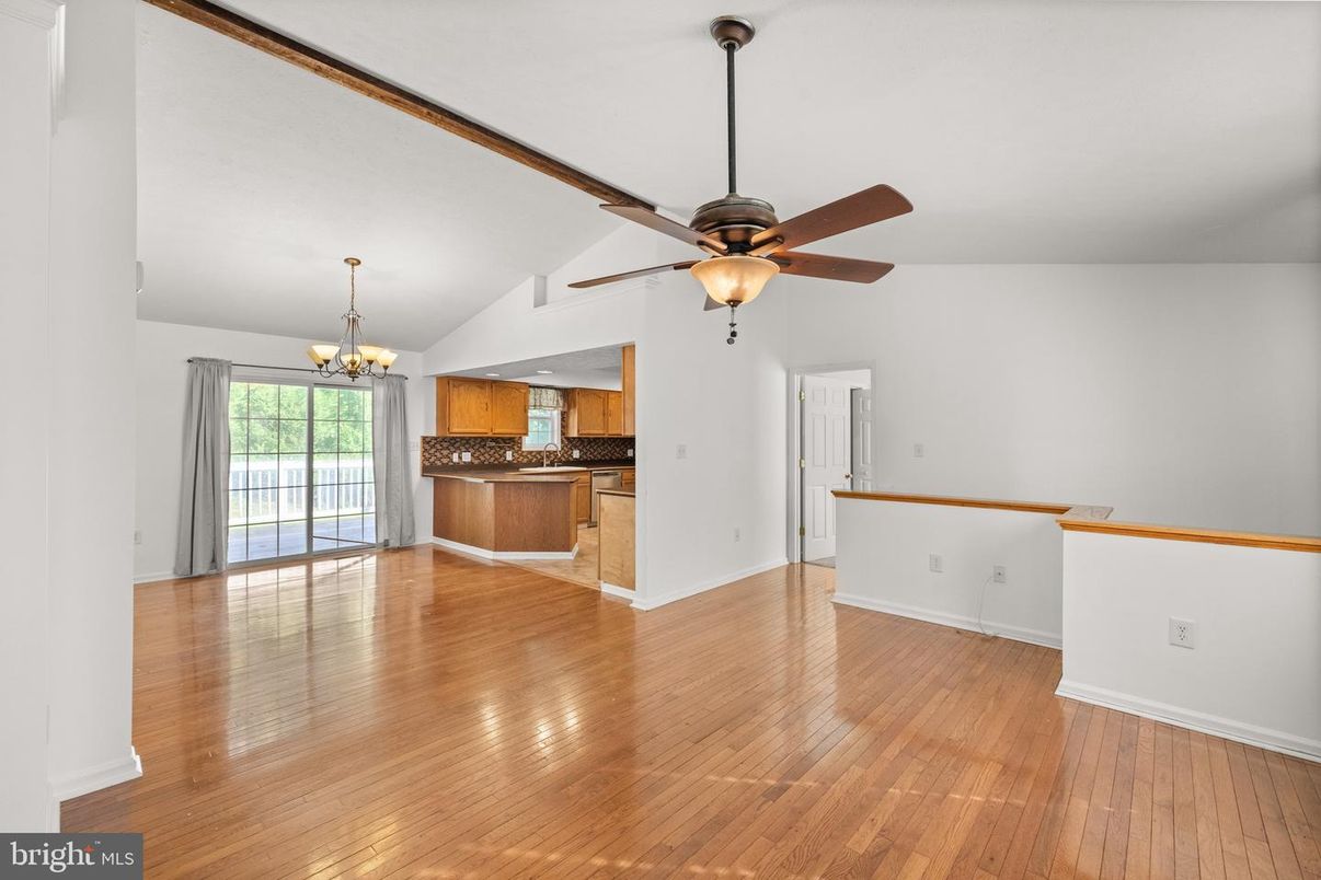 Chandelier, Empty room, Interior, Kitchen, Wood Texture Flooring