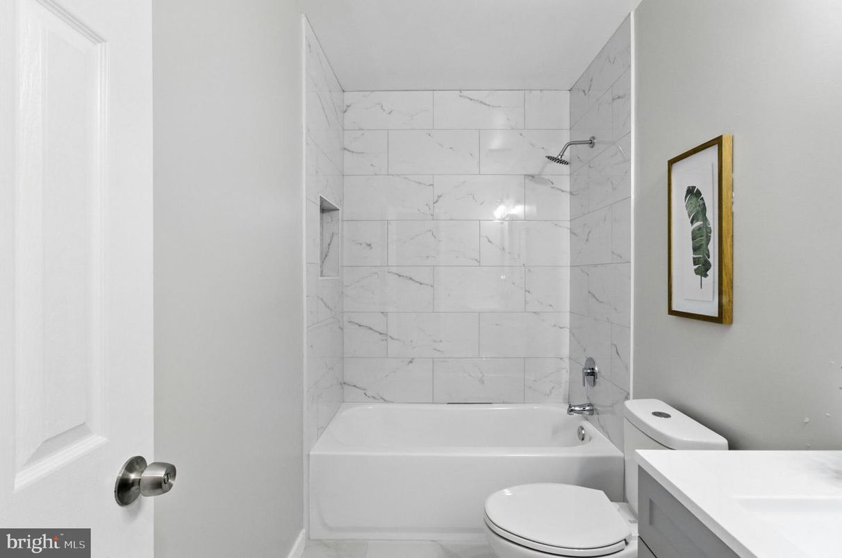 Bathroom, Interior, Marble Walls