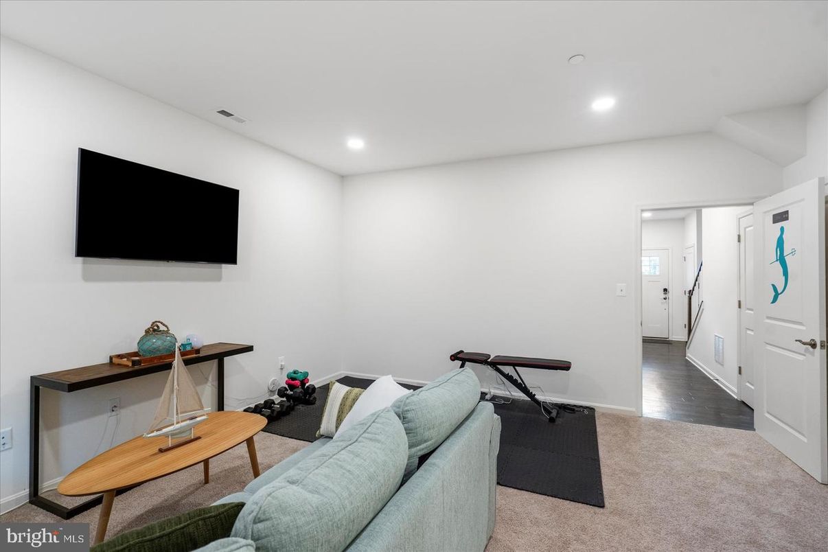 Interior, Recessed Lighting
