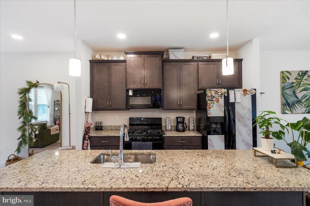 Interior, Kitchen, Pendant Lights, Recessed Lighting