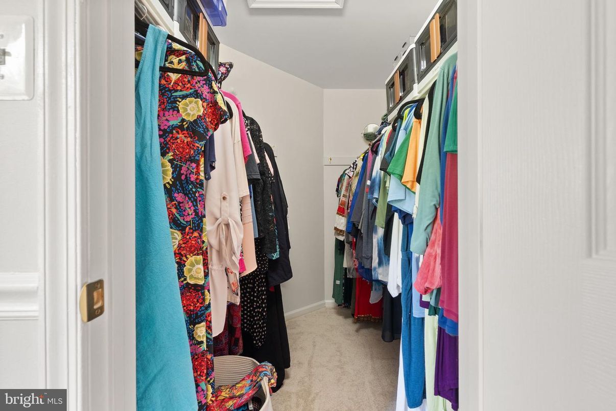Interior, Walk-in Closets