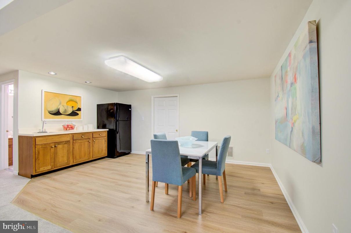 Dining room, Interior, Recessed Lighting, Wood Texture Flooring